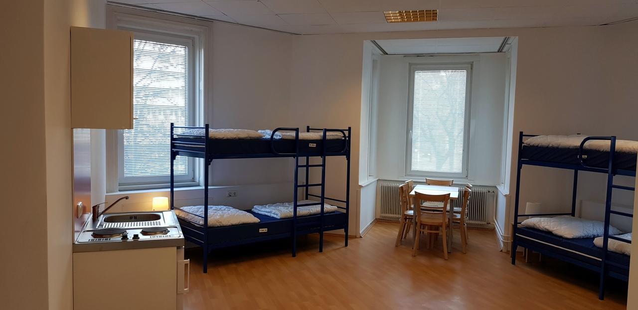 Easyroom Vienna - Low Budget Hostel Екстер'єр фото