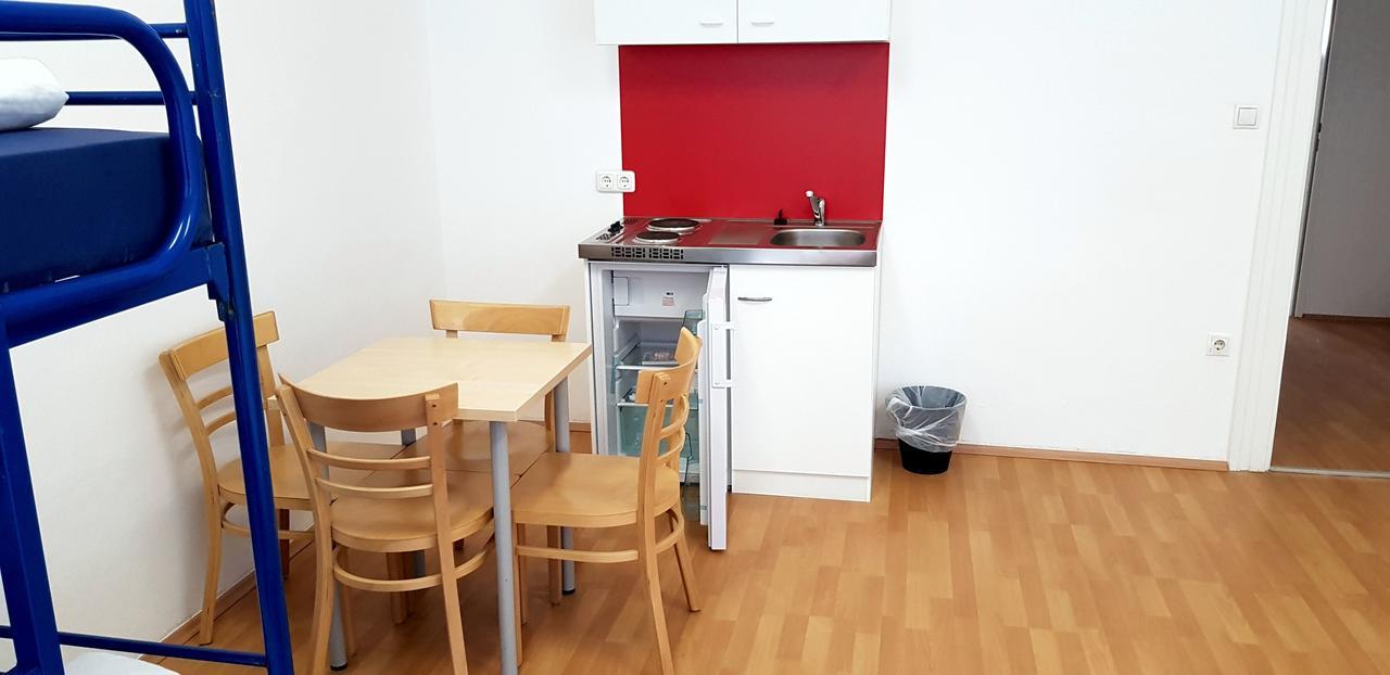 Easyroom Vienna - Low Budget Hostel Екстер'єр фото