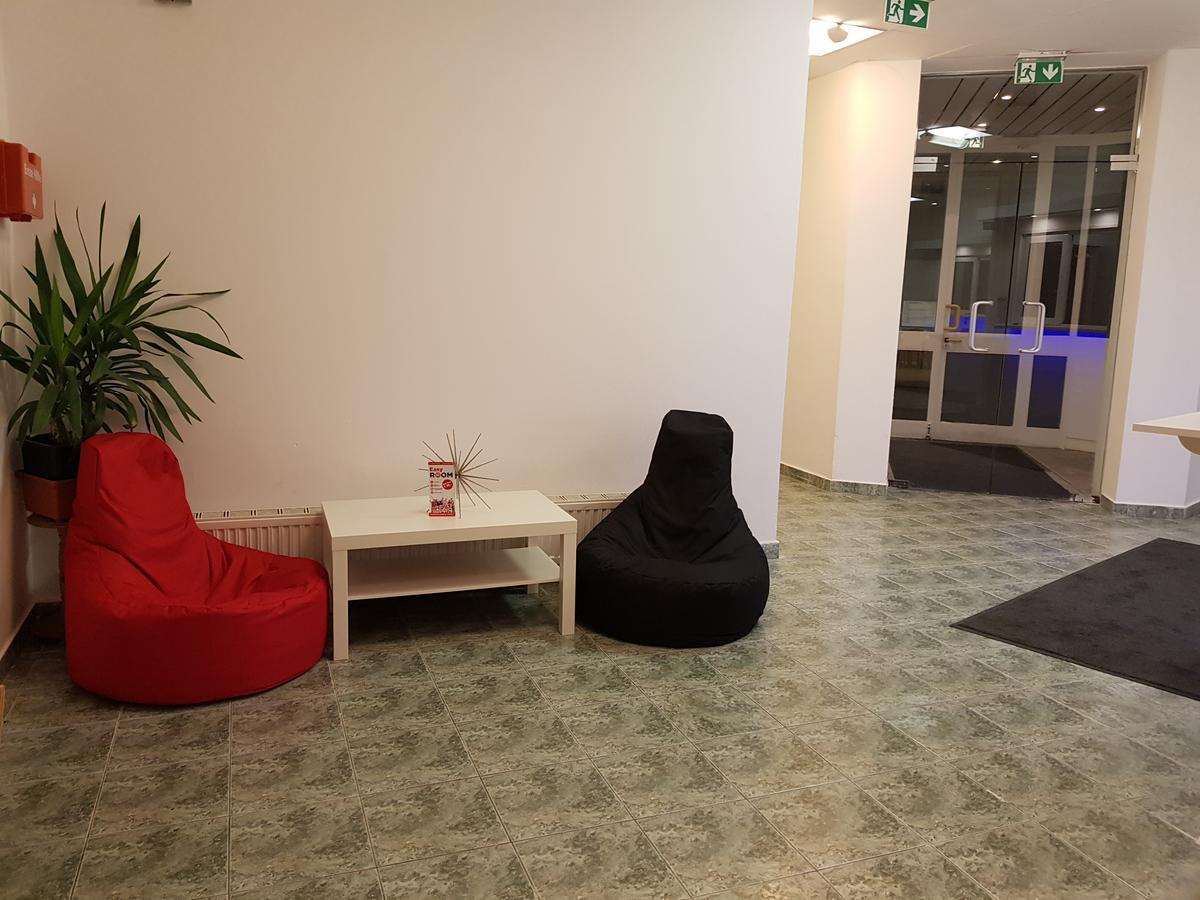 Easyroom Vienna - Low Budget Hostel Екстер'єр фото