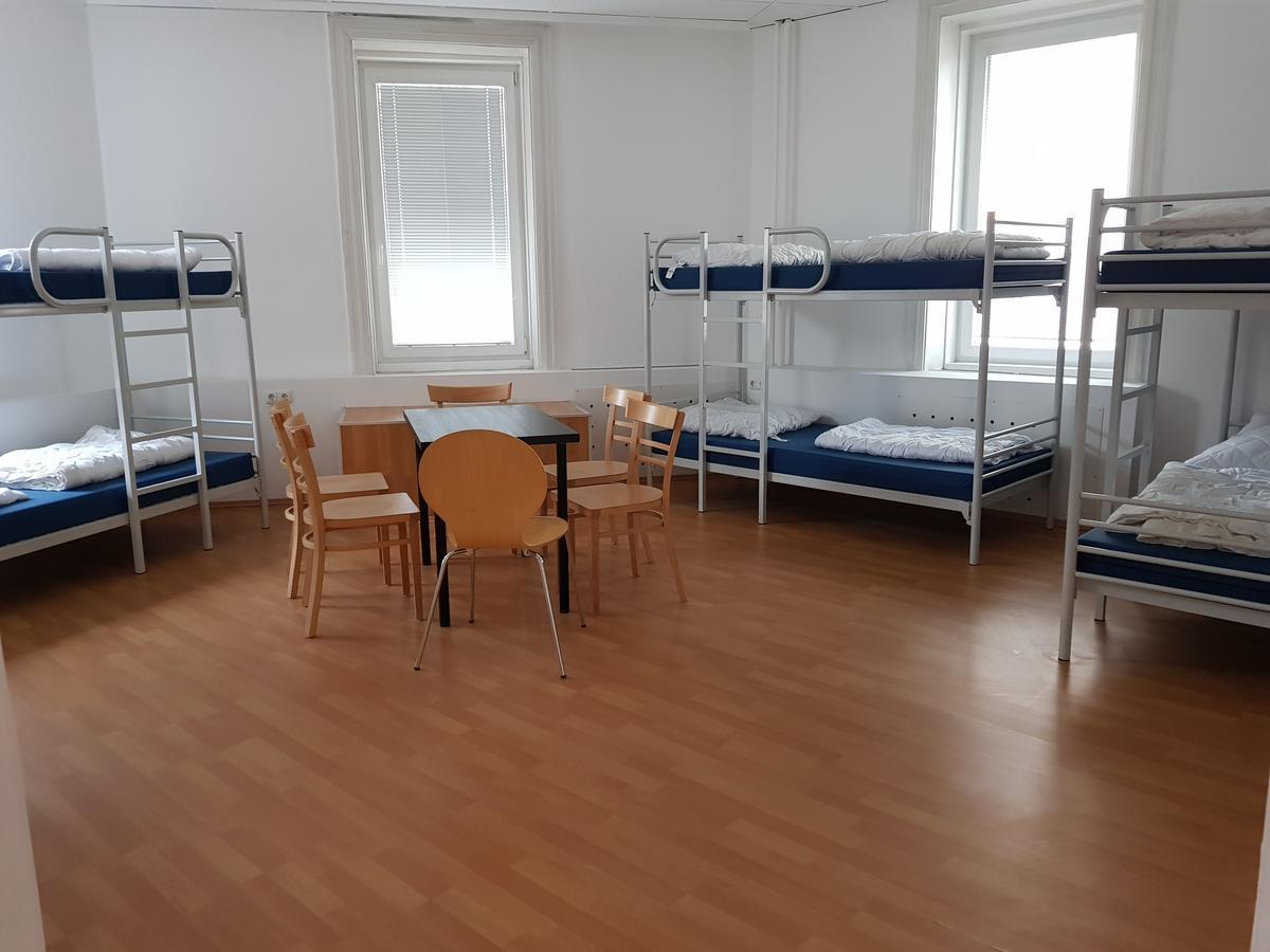Easyroom Vienna - Low Budget Hostel Екстер'єр фото