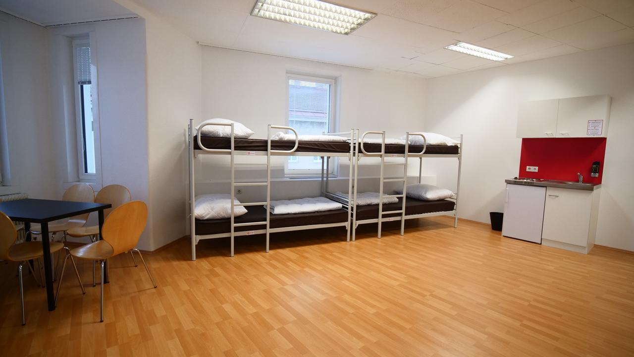 Easyroom Vienna - Low Budget Hostel Екстер'єр фото