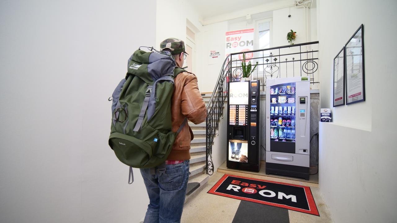 Easyroom Vienna - Low Budget Hostel Екстер'єр фото